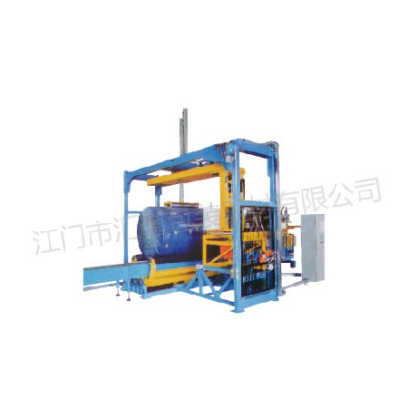 Circular arm winding machine